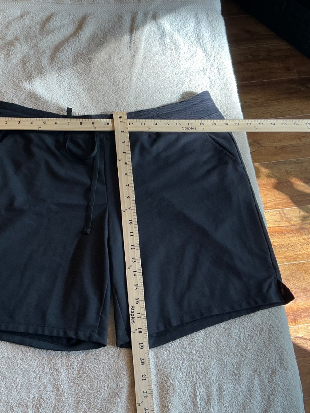 Athletic Works 1 of 5 Black Shorts XL 16/18 - Picture 3 of 3